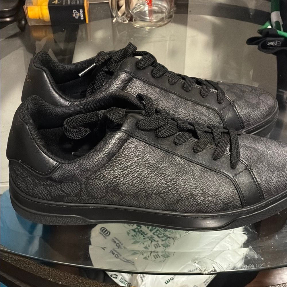 Coach Black Sneakers Sleek Monochromatic Design